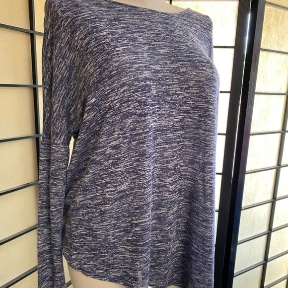 NWT Umgee Asymmetrical Top - Picture 2 of 7